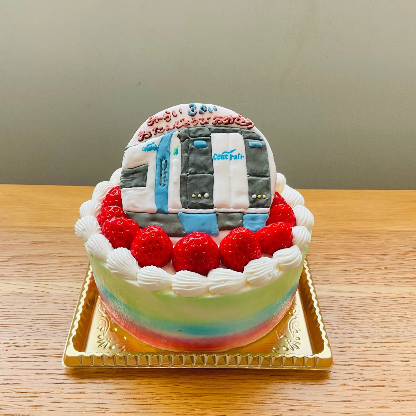 アイシングクッキーデコレーションケーキ