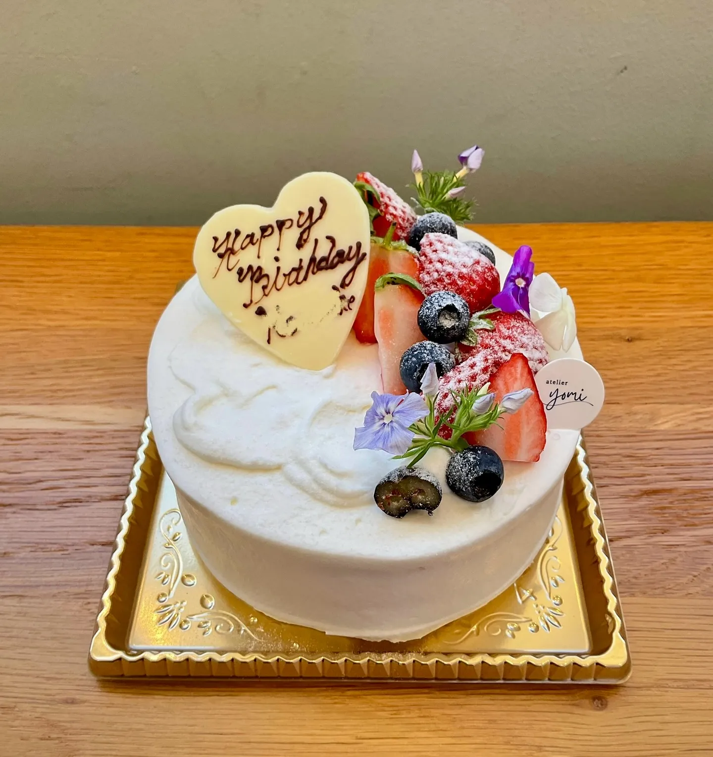 苺ホールケーキ　