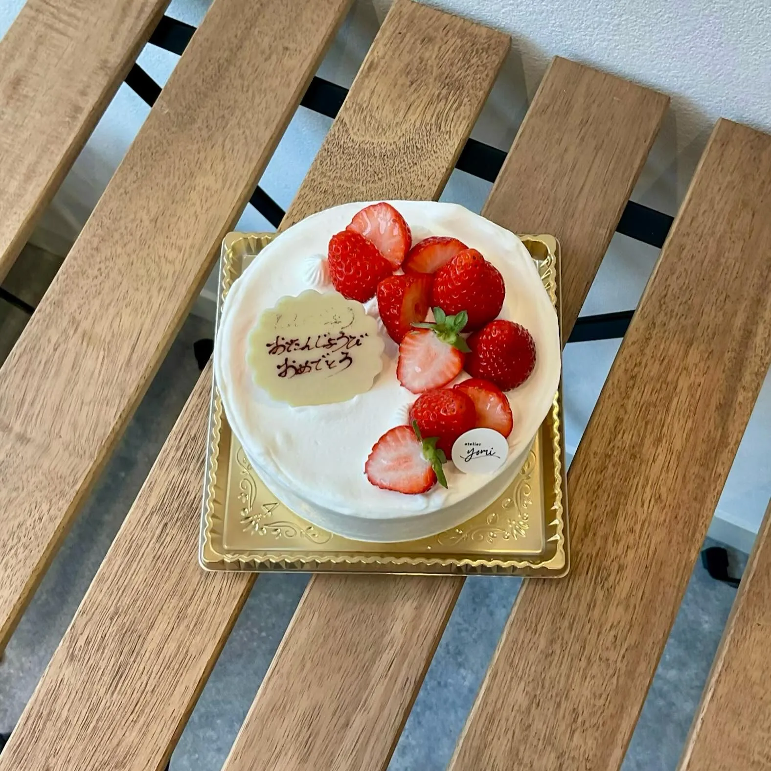 苺のホールケーキ