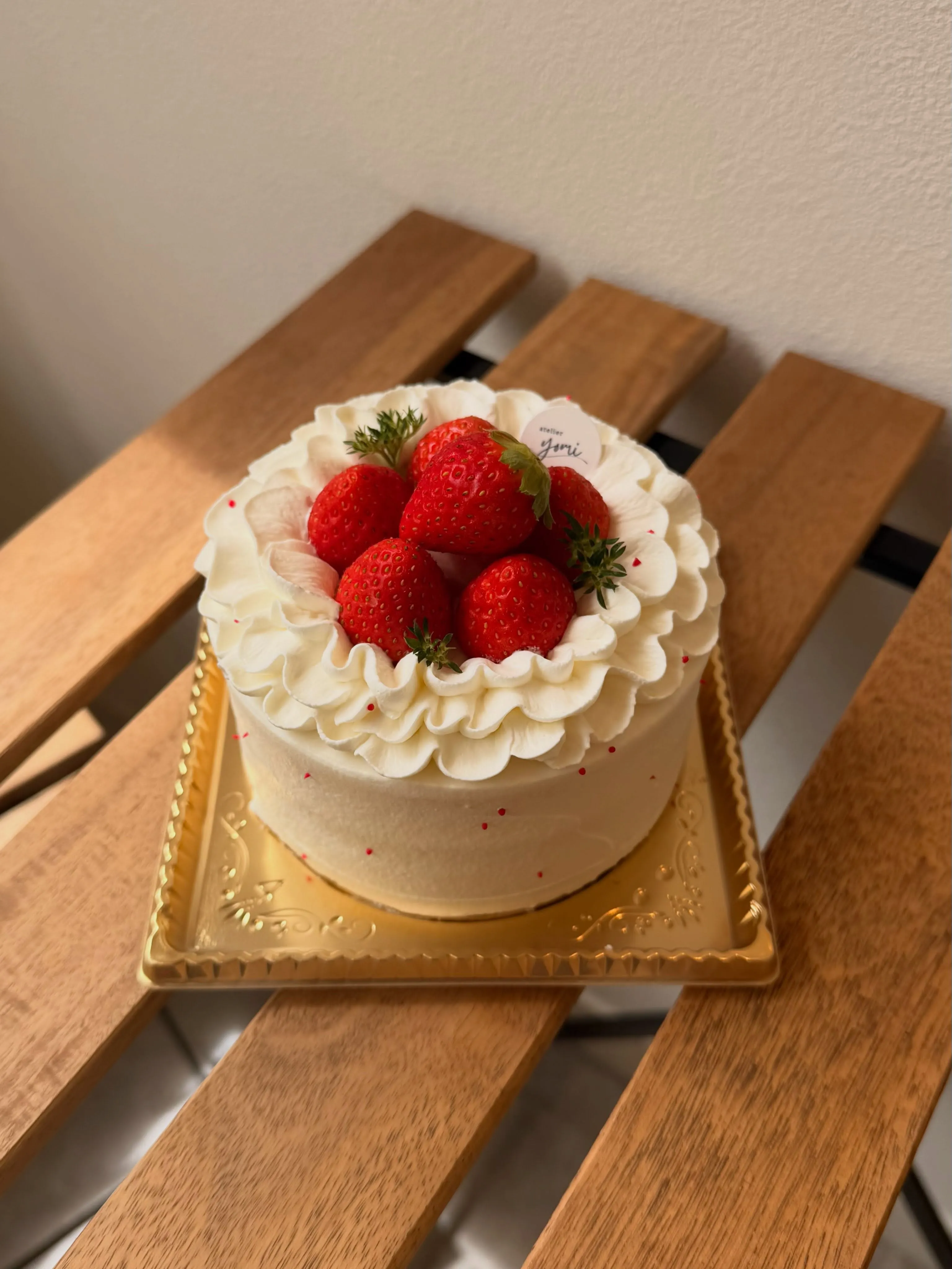 苺のホールケーキ（オーダータイプ）